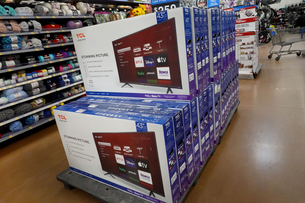 Fueled By Consumer Goods, U.S. Trade Deficit Reached Record Level In 2021