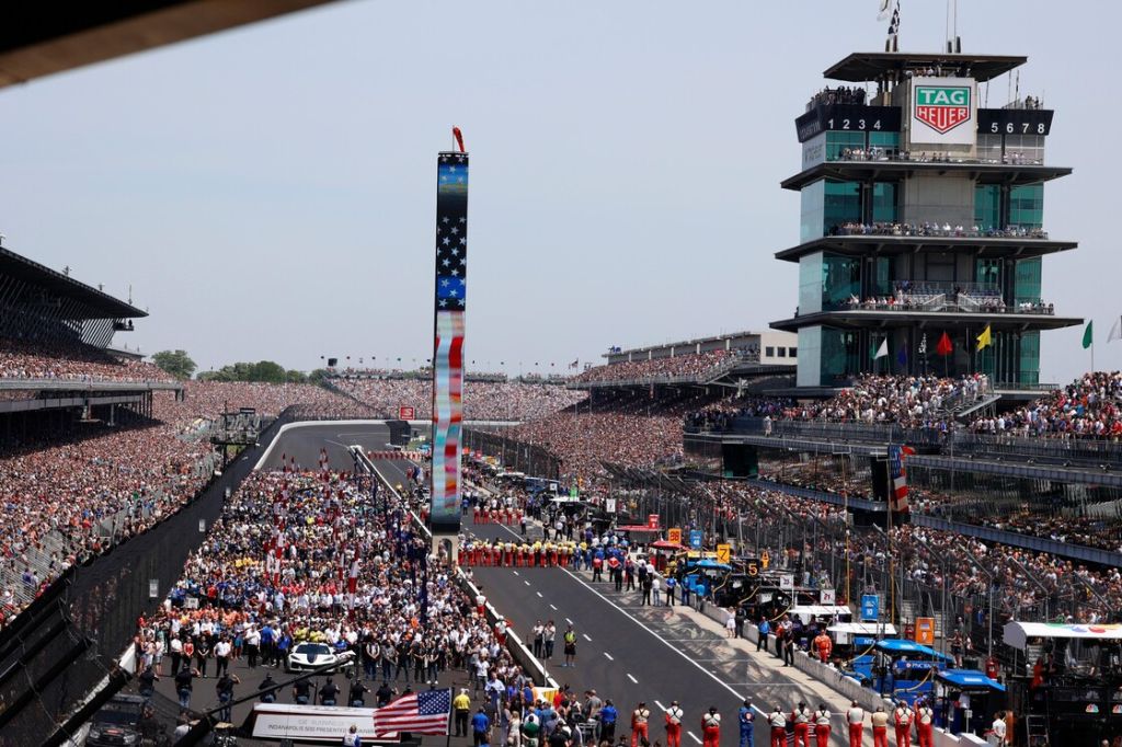 2024 Indy 500 Countdown Clock Background