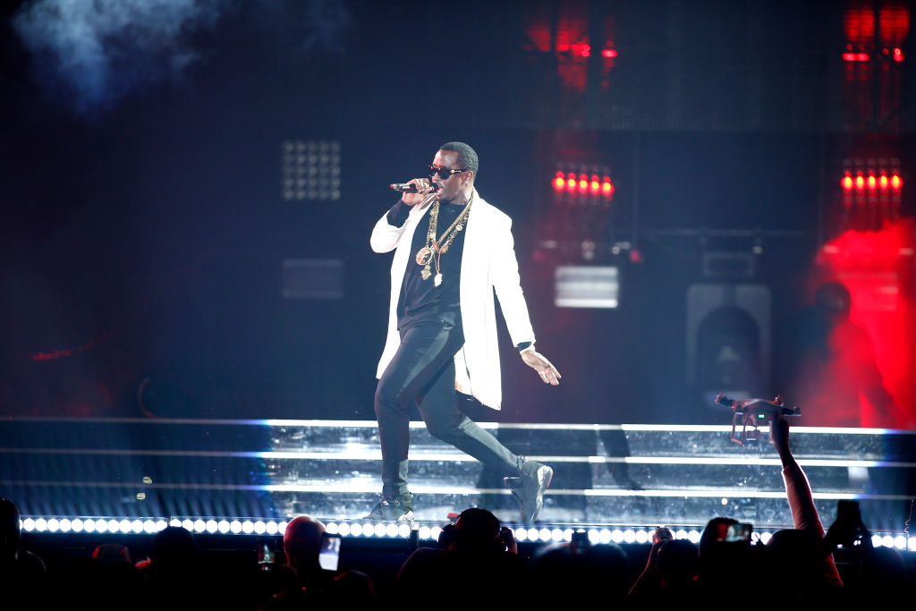 2484628_ET_bad-boy-anniversary-review_AJS