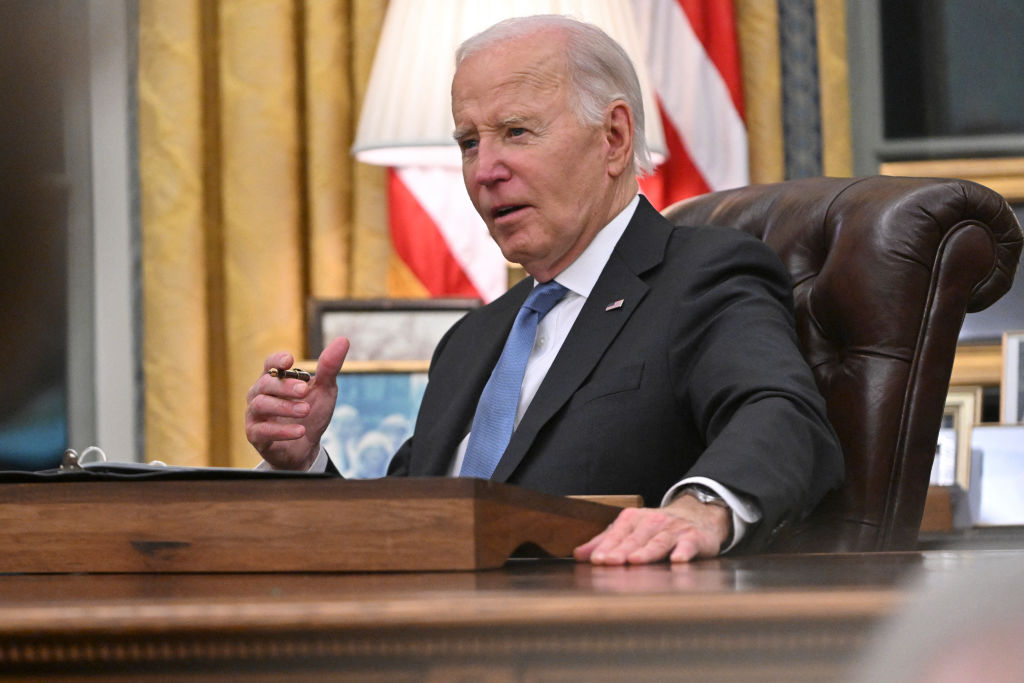 US-POLITICS-FIRE-BIDEN