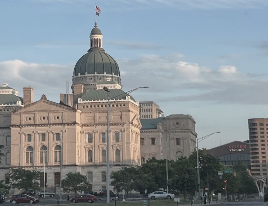Lluvias nocturnas y repunte térmico esta semana en Indy
