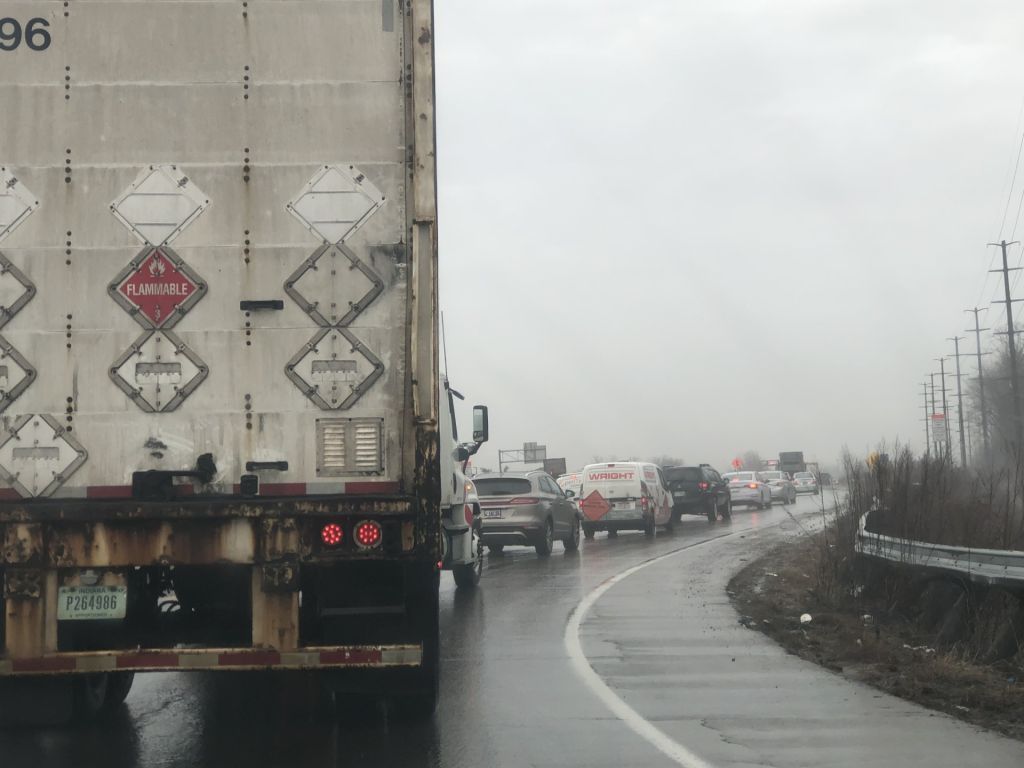 Neblina persistente puede afectar visibilidad en carreteras   