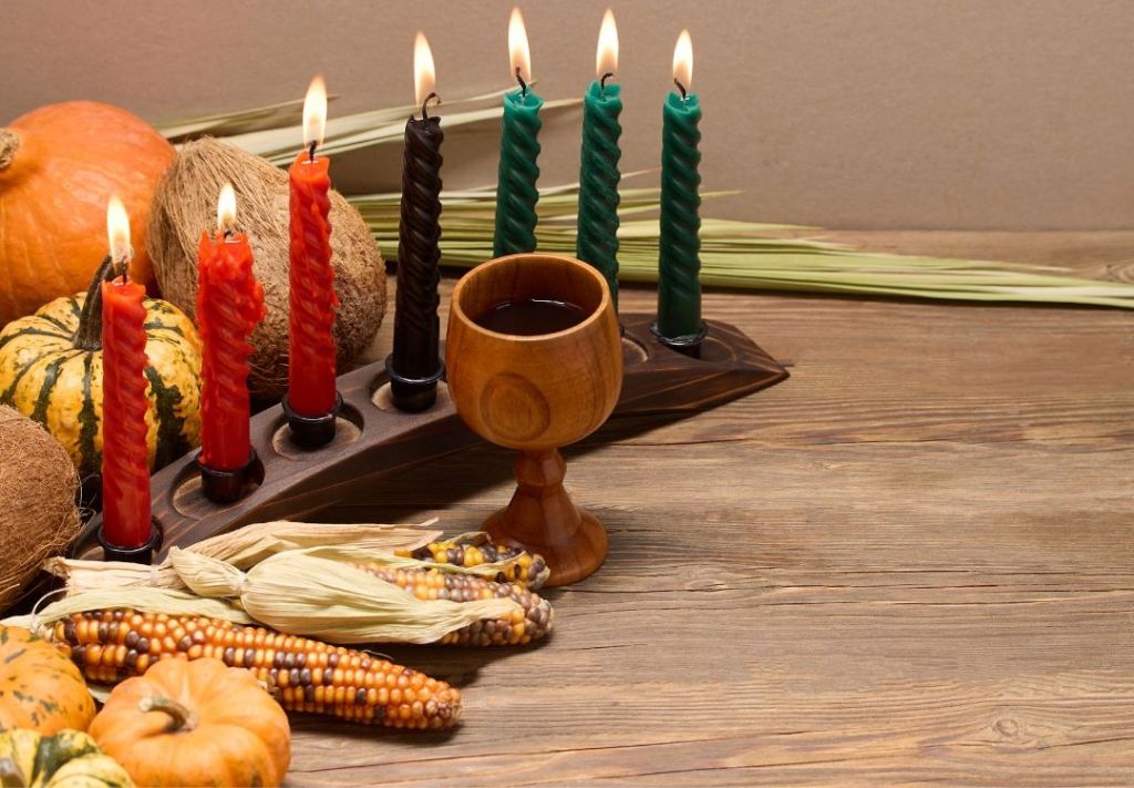 Inician celebraciones de Kwanzaa en centro de Indiana