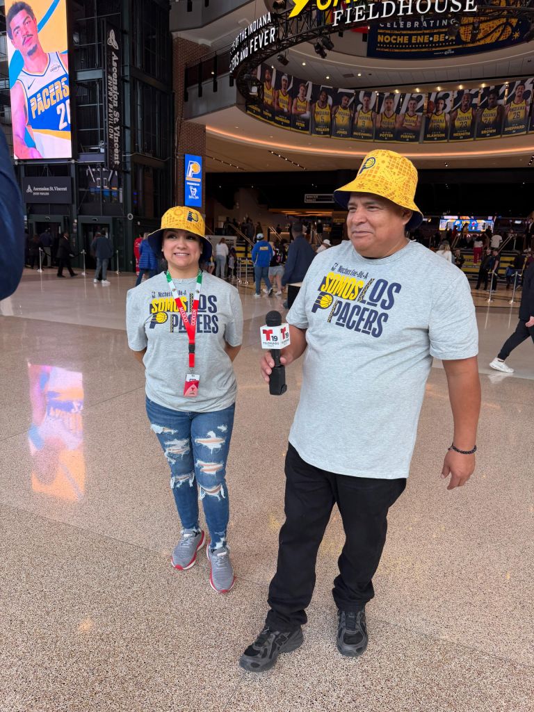 ¡Gainbridge Fieldhouse vive un momento histórico y en español!  