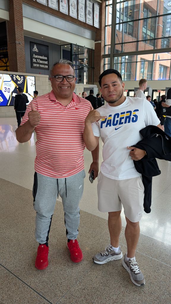 ¡Gainbridge Fieldhouse vive un momento histórico y en español!  