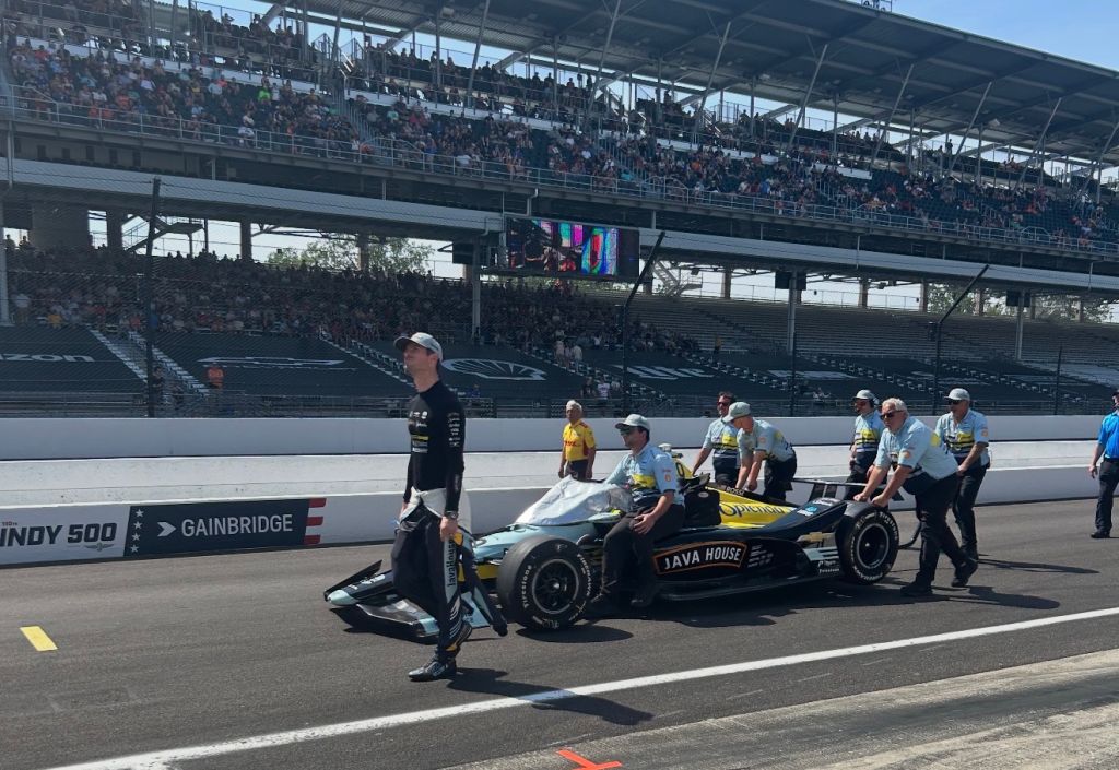 Indy 500: ¡Locutores de La Mega y Fuego también viven la adrenalina!  