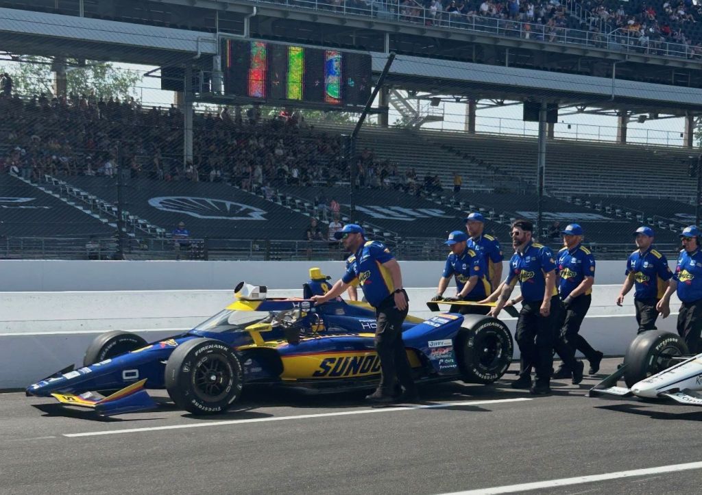 Indy 500: ¡Locutores de La Mega y Fuego también viven la adrenalina!  
