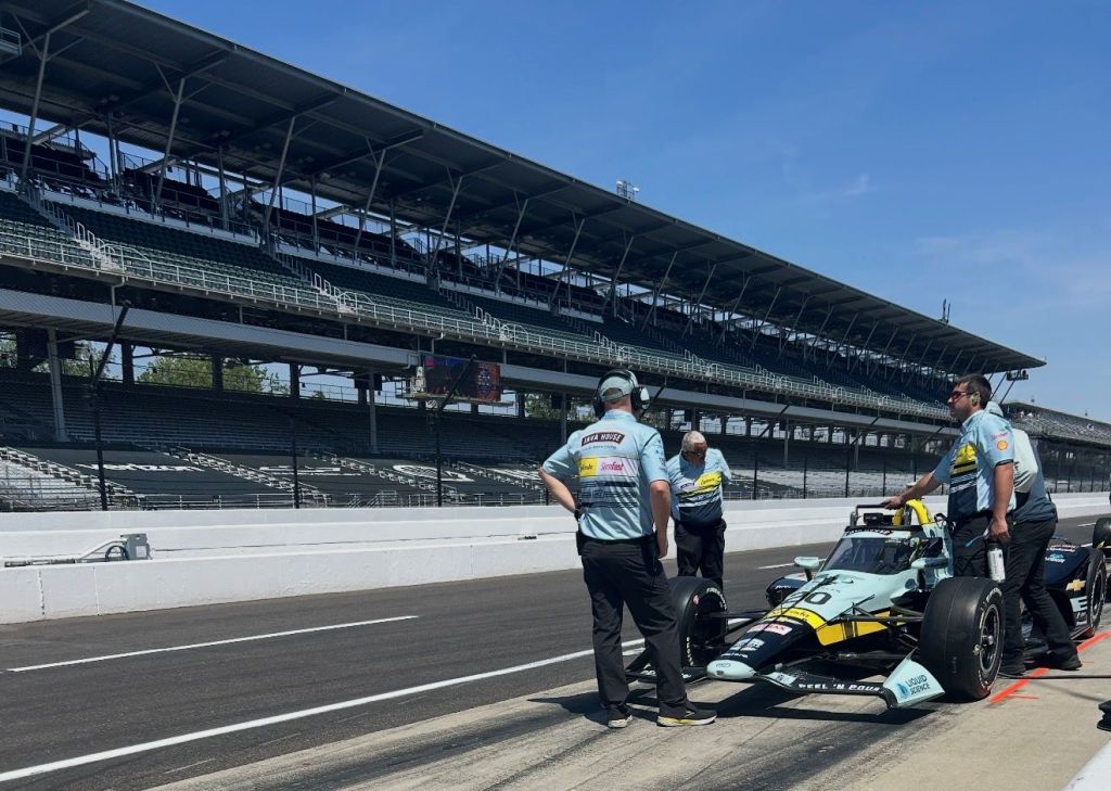 Indy 500: ¡Locutores de La Mega y Fuego también viven la adrenalina!  