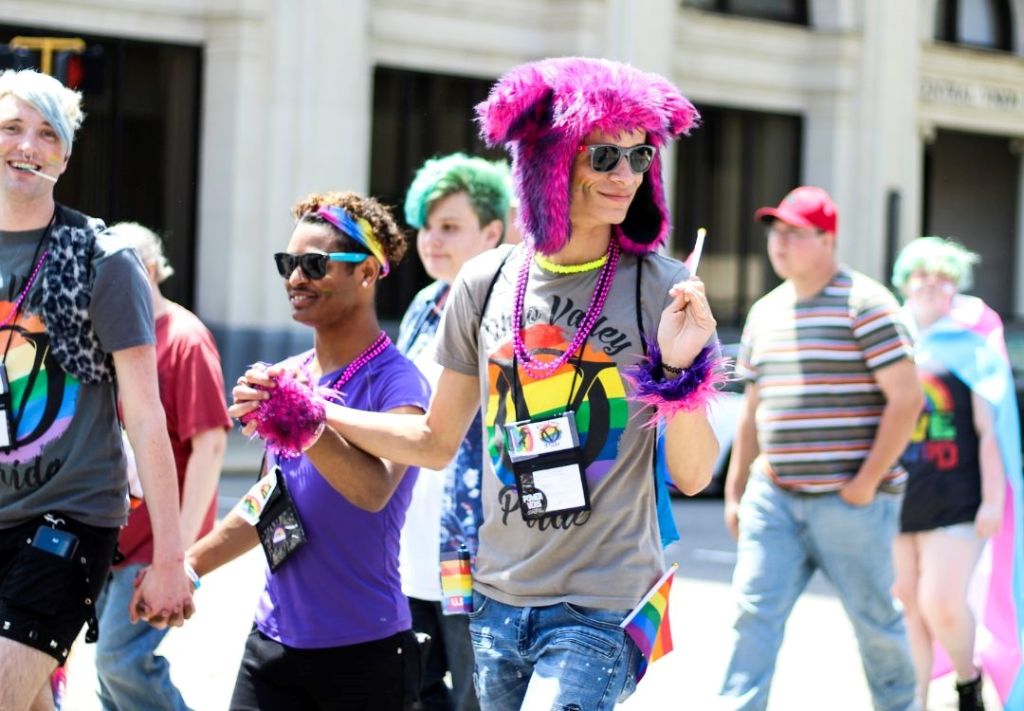 Cartelera artística en el mejor escenario del orgullo LGBTQ+
